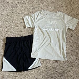 Boys Size 7 New Balance Outfit Tan and Black